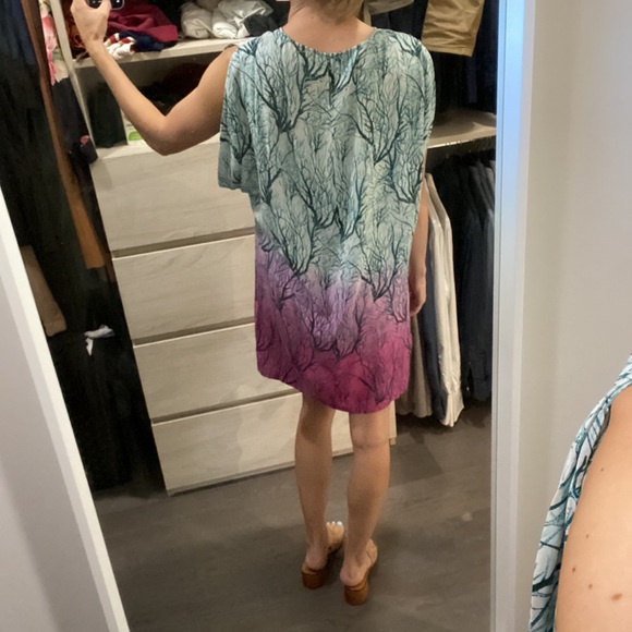 100% Silk Loose Dress, pink and blue. Size 4. - Picture 3 of 5